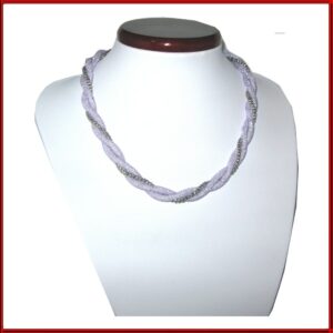 Collier résille violet et argent 3 rangs torsadés ajustable