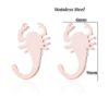 Clous d'oreilles acier doré scorpion – Image 3