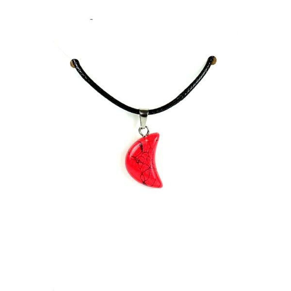 Collier cordon cuir noir et son croissant de lune howlite rouge